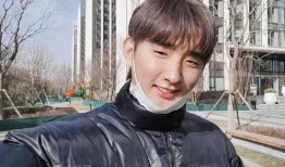 侯明昊切错吃瓜,意外引发网友热议