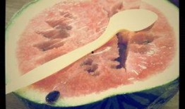 亚东 财经吃瓜,揭秘财经圈吃瓜背后的真相与启示