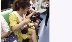 上海地铁乘客吃瓜,上海乘客吃瓜现象引发热议