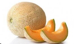 天气冷吃哈密瓜的说说,哈密瓜甜蜜来袭——寒冷天气中的甜蜜选择”