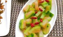 小蜜瓜怎么拌着吃凉拌,小蜜瓜凉拌新吃法