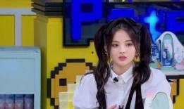 美女包围吃瓜视频,围观吃瓜现场，一场视觉盛宴