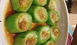 中山南头吃瓜,夏日炎炎，吃瓜群众的热闹时光