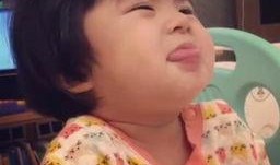 吃瓜吐舌最新视频,揭秘幕后故事，带你领略趣味瞬间