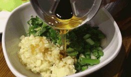 牛大瓜吃毛肚,牛大瓜与毛肚的美食传奇