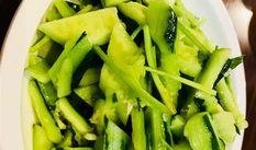 大连主播吃瓜,趣味横生直播瞬间