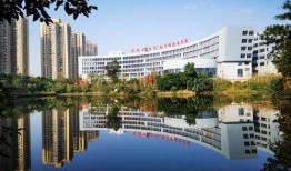 重庆经贸学院吃瓜,校园吃瓜文化一网打尽