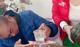 婆婆和儿媳吃瓜,笑料百出，家庭和谐新篇章