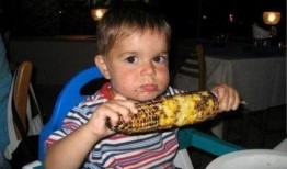 滑稽吃瓜哥,揭秘娱乐圈幕后趣闻的幽默观察者