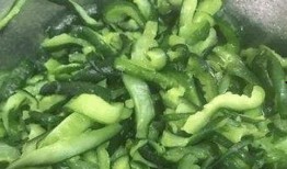 25岁在线吃瓜,网络时代的娱乐观察