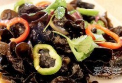 吃蓝瓜可以吃木耳吗,健康搭配的美食探索